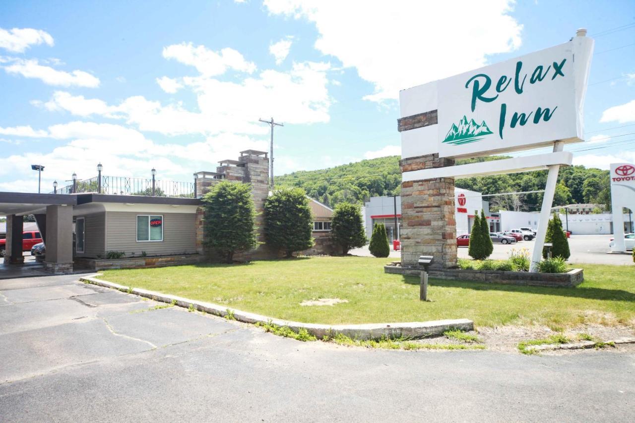 Relax Inn Bradford Extérieur photo